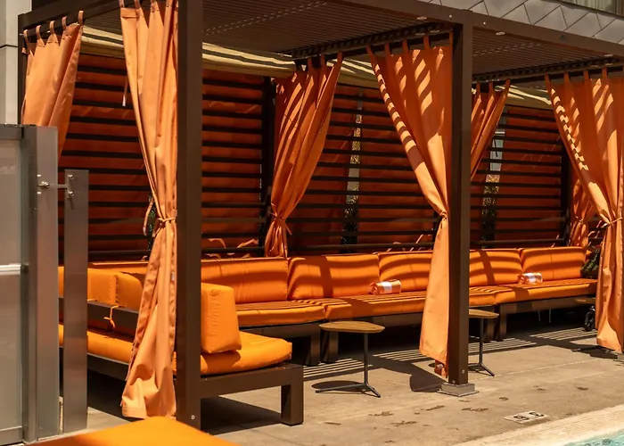 Shore Hotel