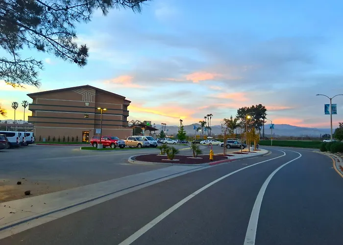 Holiday Inn Express Hotel & Suites Ventura Harbor By Ihg